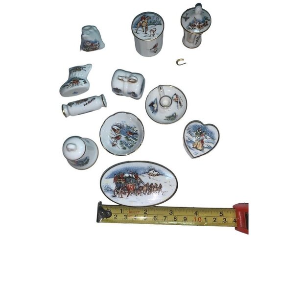 Eleven Coalport Miniature Christmas Ornaments Bone China England My Collection - Picture 4 of 16